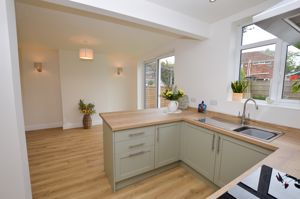 Kitchen- click for photo gallery
